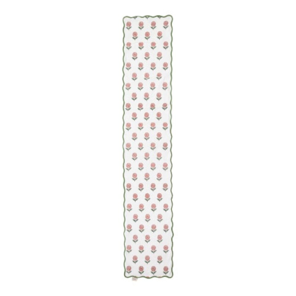 ZADORA Cotton Scalloped Table Runner